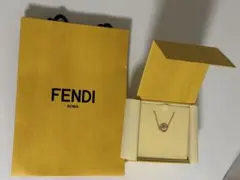 エフ　イズ　フェンディ　ブレスレット　ゴールド