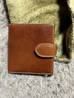 genten二つ折り財布 ブラウン
