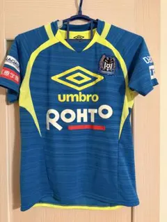 ガンバ大阪 トレーニングウエア 練習着 umbro サイズＳ