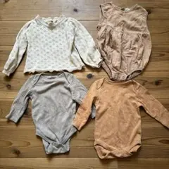 ベビー服4点セットのサムネイル