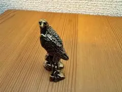 真鍮製   鷹の彫刻 置物 イーグル 開運 縁起物