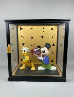 希少 美品 ディズニー ミッキー プルート ガラスケース入り 陶器 置物 兜