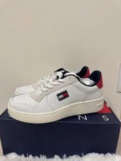 TOMMY JEANS TJM RETRO BASKET スニーカーのサムネイル