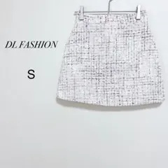 韓国ファッション風 ツイード 台形ミニスカート　ラメ　華やか　春　S パステル