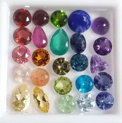 リ*ィ様 【ケース付き】25石 宝石 ルース 天然石セット