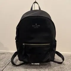 【極美品・保存袋付】大容量！ケイトスペード 黒 ナイロンリュック マザーズバッグのサムネイル
