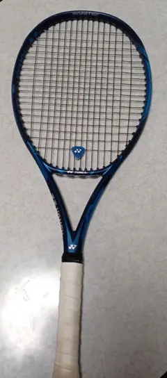 YONEX ISOMETRIC テニスラケット　極美品 袋+硬式ボール付き テニス｜ラケット｜全商品】ヨネックス【公式】オンラインショップ