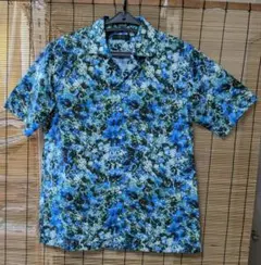 未使用品　DAKS 半袖シャツ　メンズ 花柄のサムネイル