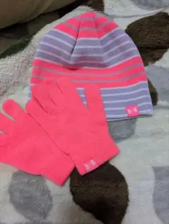 アンダーアーマー　キッズ ニット帽 手袋 セット ピンク