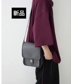 【新品】Rename フロントバックル ショルダーバッグ