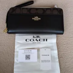 新品未使用、COACH 長財布 グジュアリー シグネチャー 、 レディース！！