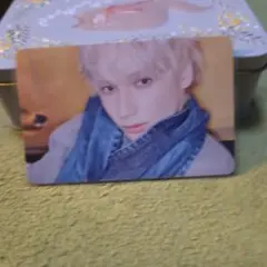 HUENINGKAI TOMORROW X TOGETHER カード