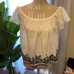 ZARA ザラ　オフショルダー　半袖トップス　M