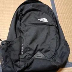 THE NORTH FACE PIVOTERリュック