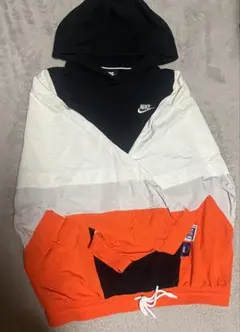 NIKE ナイロンジャケット ウィンドブレーカー ブラック ホワイト オレンジ