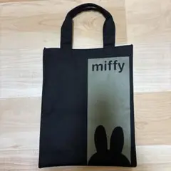 黒 トートバッグ