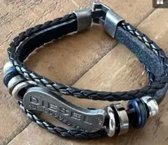 Item thumbnail for item e4ff6807-bb40-477a-be04-bdda44dc3a4d