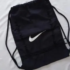 中古品　ナイキ　ナップサック　ブラック　黒