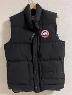 CANADA GOOSE ダウンベスト S/P ブラック
