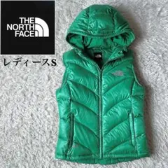 ノースフェイス ダウンベスト ロゴ刺繍 緑グリーン フード付き