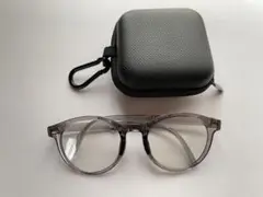 スリコ　ケース付き　折りたたみボストン調光サングラス　ブラック　UVカット