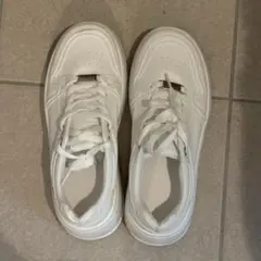 厚底スニーカー