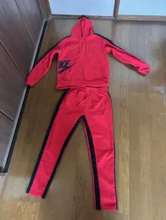 NIKE レッド フード付きスウェットセット