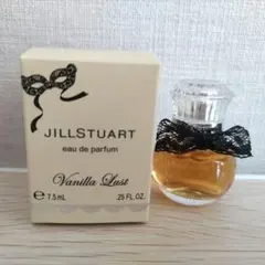 JILLSTUART ヴァニラ ラスト オードパルファン 限定 ミニ香水 箱ありのサムネイル