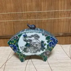 横山豊介作 飾香炉 唐獅子 九谷焼 共箱　C458　NT5 横山豊介作 飾香炉 唐獅子 九谷焼 共箱 C458 NT5 - メルカリ