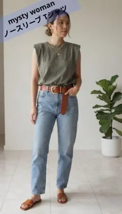 mysty woman ミスティウーマン ホワイト ノースリーブ Tシャツ Fのサムネイル