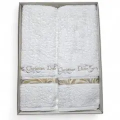 2026年最新】クリスチャンディオール バスタオルの人気アイテム - メルカリ