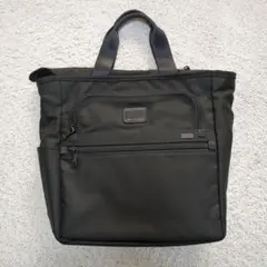 TUMI ブラック 26198DH Yahoo!オークション - 【極美品】TUMI トゥミ トートバッグ
