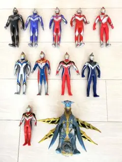 ご依頼品　バジリス　ソフビ　リペイント完成品 ご依頼品 バジリス ソフビ リペイント完成品 ゼボΣ on X: