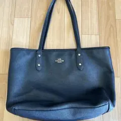 COACH ブラックレザー ショルダーバッグ