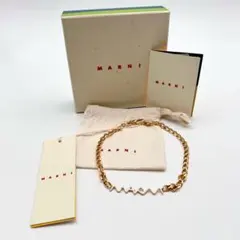 美品 MARNI マルニ ゴールドチェーン ロゴ ネックレス 箱 保存袋付きのサムネイル