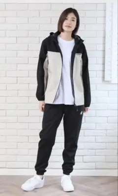 ako様専用 CONVERSE 撥水 防風 防寒 ウインドブレーカー