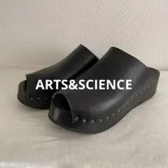 ARTS&SCIENCE プラットフォームミュール サテン ピープトゥハイヒールプラットフォームミュール - ブラック