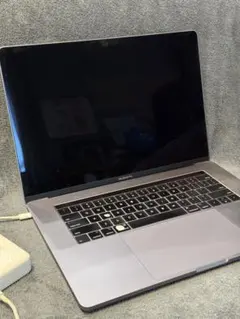 MacBook Pro 15inch 2018 i7/16GB
