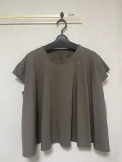 PRIORITY フレアカットソー 半袖のサムネイル