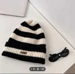 【SALE】ニット帽 ブラック ホワイトオシャレボーダー