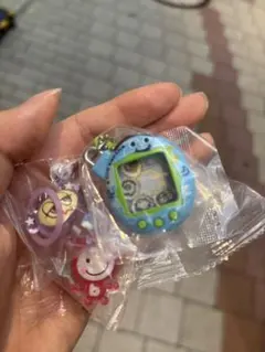 エンジェルブルーキッズ 二郎くん たまごっち ガチャガチャ めじるしアクセサリー