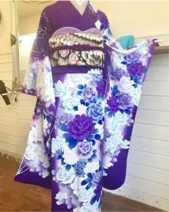 超美品　正絹　現代振袖　成人式　着物　正絹　164 濃い紫　美しい花柄 ジャパンモード 紫/黒/金 花魁風 かっこいい 派手振袖 大人っぽい 渋い