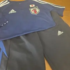 アディダス　(160cm)半袖短パン上下セット