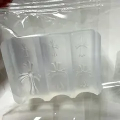 シリコン クロス型ネイルパーツ型　シリコンモールド　クロムハーツ　クロス