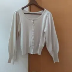 GUボリュームスリーブカーディガン ベージュ Lサイズ