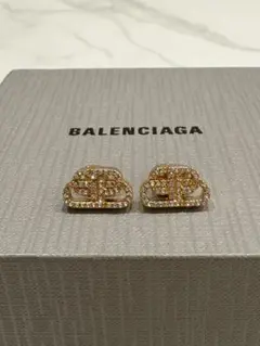 BALENCIAGAバレンシアガ　ピアスのサムネイル