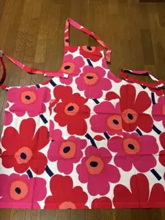 Marimekko Unikko エプロン ピンク レッドのサムネイル
