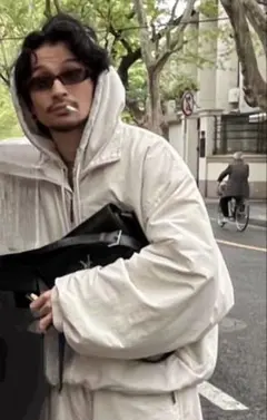 balenciaga テーラードジャケット 常田大希着用 同型同色 - メルカリ