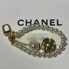 CHANEL キーホルダー パール カメリア