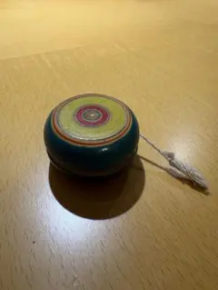 木製ヨーヨー クラシックデザイン 昭和レトロ 伝統玩具 - メルカリ